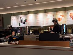 -星巴克臻选(上海中环广场2F店)