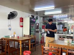 大堂-东兴牛肉店(庄府巷店)