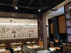 大堂-李子坝梁山鸡(北碚万达五鸡哥店)