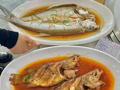 -丹水桥地锅鱼·翘嘴鲌·地方特色全鱼宴(丹江口大坝店)