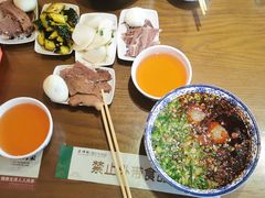 -吾穆勒蓬灰牛肉面·清真(北滨河中路店)