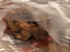 -绝味鸭脖(龙阳路生活广场店)