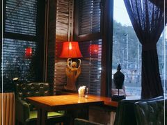 大堂-Local泰莲庭(虹鳟鱼店)