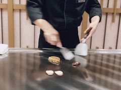 -丽思卡尔顿·炙焰·铁板烧餐厅