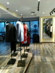 点击看大图 -优刻西服西装定制(金轮国际广场店)