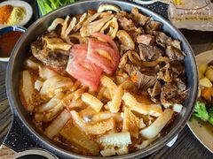 -鼎牛牛炖锅·烤串(温泉路店)