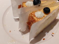 -东方红海鲜百汇(国际大厦店)