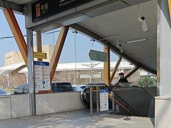 -锦秋路-停车场