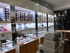 -广州宝岛眼镜武汉和光眼镜市场西区店