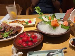 -花和海鲜自助(梅江店)