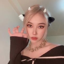 -东秀护肤造型
