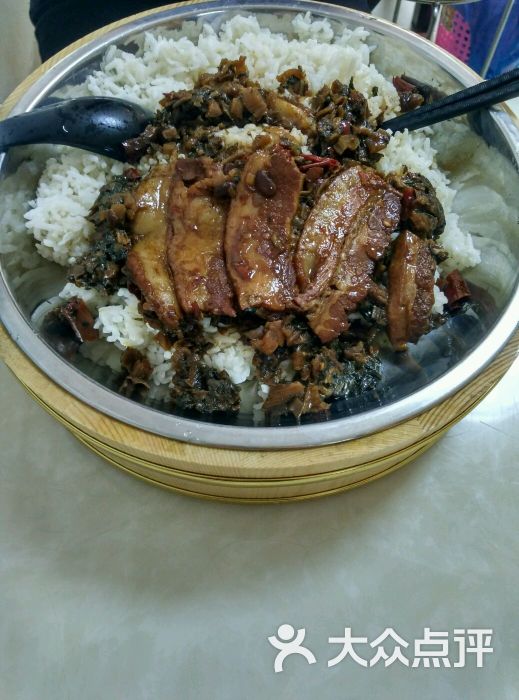 梅菜扣肉飯