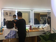 -优娑照相馆(世茂广场店)
