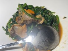 菠菜拌毛蛤蜊-味莊·青岛菜(云霄路店)