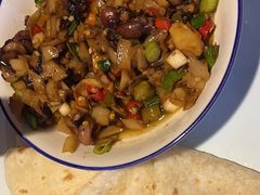 -湘西小馆(滨河路店)