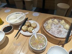 -朱新年·苏式汤团·面点(北寺塔店)