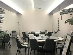 -何适山庄 ·可团建(水长城P2停车场店)