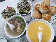 -尹记门钉肉饼(丰台站店)