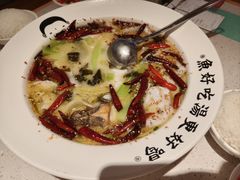 -江渔儿酸菜鱼(曜一城店)