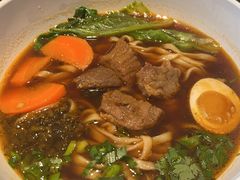 -康师傅私房牛肉面(申虹店)
