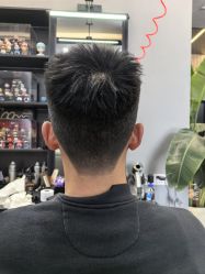 -老肖男士理发店