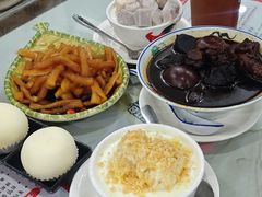 -黄师奶甜品店