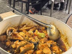 -刘姐啤酒鱼民族演艺餐厅(西街总店)