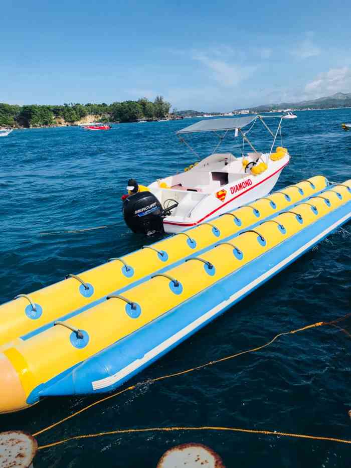 香蕉船-"在海边找的小黑直接谈的价,1500比索3..."-大众点评移动版