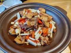 土猪小炒肉-嫩芽·重庆菜馆(十八梯露台观景店)
