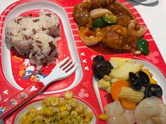 -晶荷轩(香港迪士尼乐园酒店)