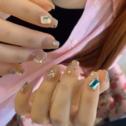 -雪儿·YuKi美甲美睫皮肤管理Salon