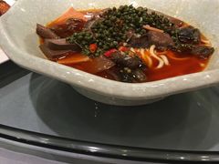 -御花园·粤菜·海鲜火锅(中山公园店)