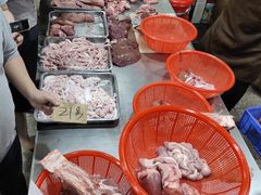 -标记美食新鲜猪杂(兴南大道店)