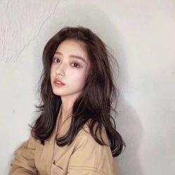 -GIRL STYLE 烫发·染发沙龙