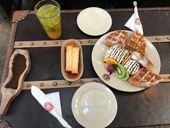水果冰淇淋华夫饼-Maan coffee漫咖啡(1905店)