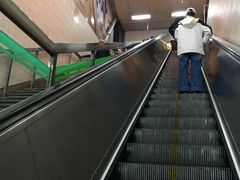 -南京西路(地铁站)