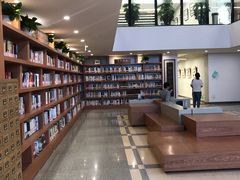 -朝阳区图书馆(小庄店)