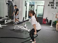 -汗水空间私教健身连锁(SM广场店)