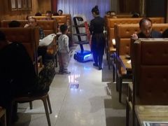 大堂-青年公社烤鸭(青年路店)