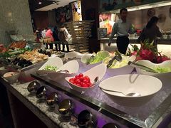 自助取餐区-厦门宝龙铂尔曼大酒店·海鲜自助餐厅