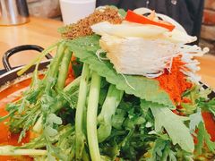 -喇喇排骨火锅·传统韩式脊骨汤(望京西园总店)