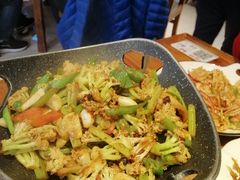 -东北人家铁锅炖(鞍山路店)