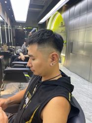 -不迫先生专业男士剪发