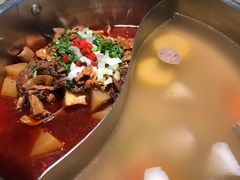 -左庭右院鲜牛肉火锅(浦江欢乐颂店)