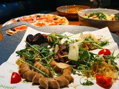 -JINNS锦时 steak&pizza(浸信会礼拜堂旧址店)