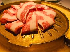 -猪啊牛呀羊啊铜盘烤肉(正大广场店)