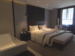 -乌鲁木齐百世昌龙泉酒店(大巴扎店)