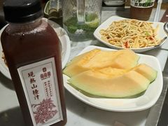 -尚尚仙·酸汤猪手·猪肚鸡火锅(华联万柳购物中心店)