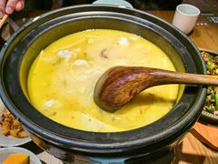 -九锅一堂酸菜鱼(新南凯德直营店)