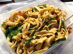 韭菜炒豆皮盖饭-益民餐厅(交通大学店)